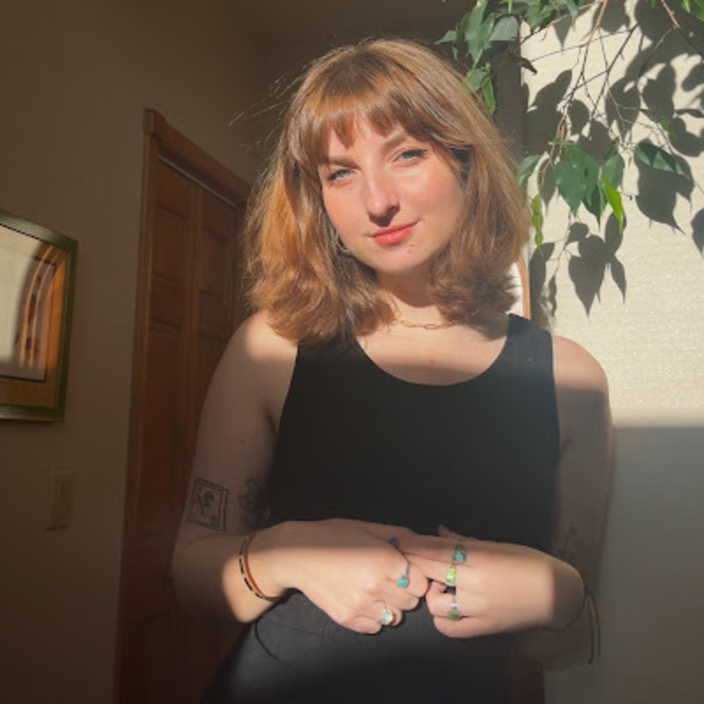 Meet your Posher, Hannah
